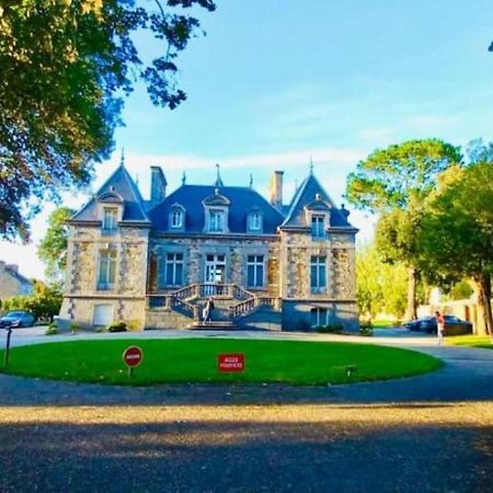 Manoir Le Castel & Villa Beaumaris Saint-Malo Bagian luar foto